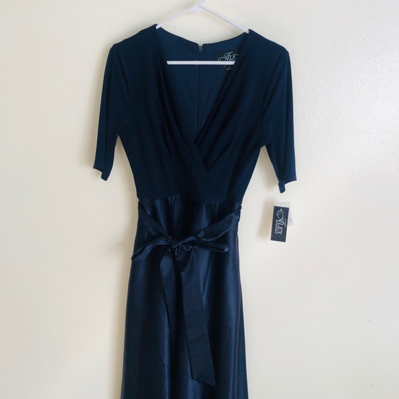 Alex Evenings 6 navy blue satin ballroom prom gown - Picture 3 of 11